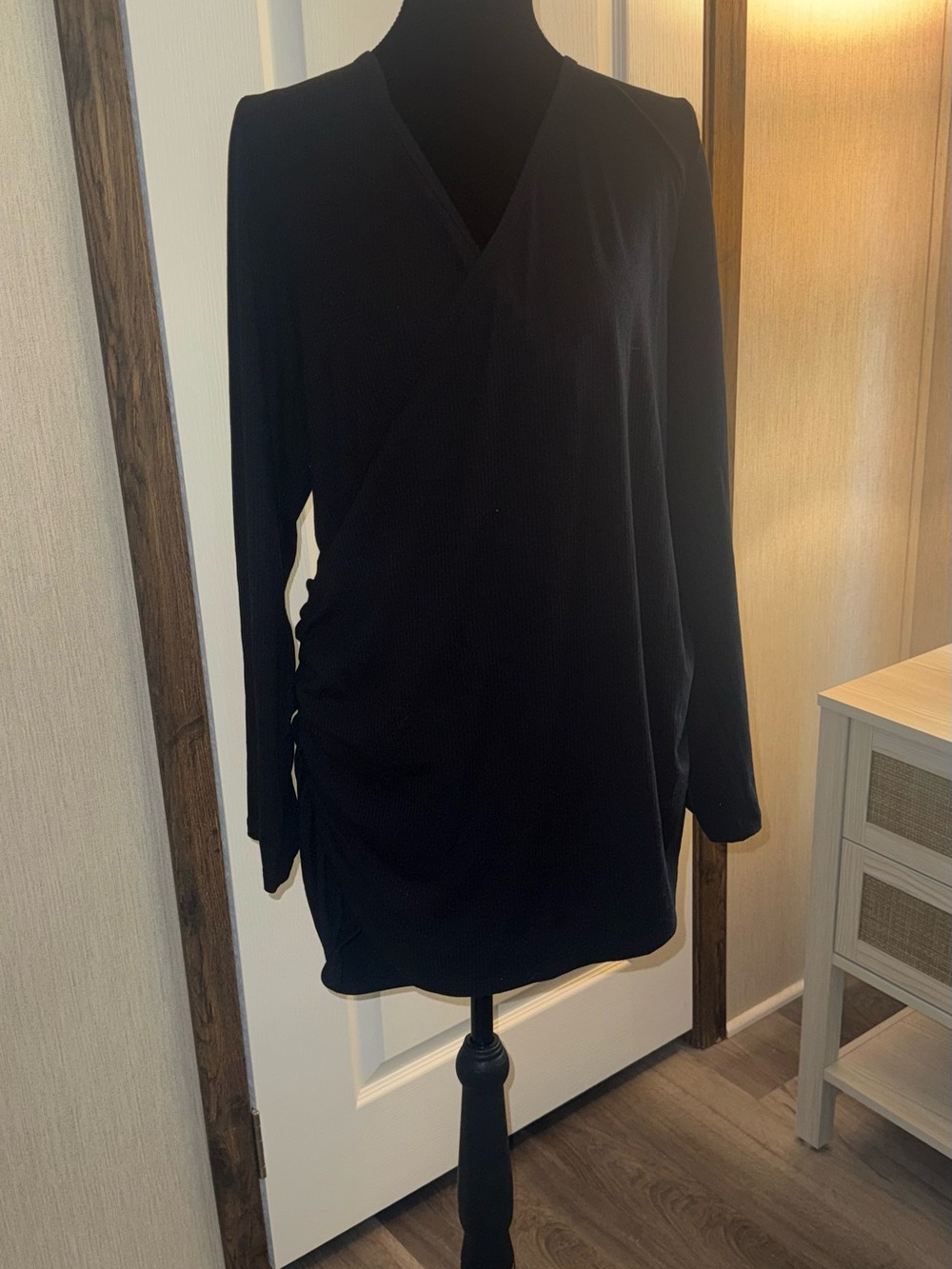 torrid Black Ribbed Surplice Long Sleeve Top NWT - Picture 2 of 5